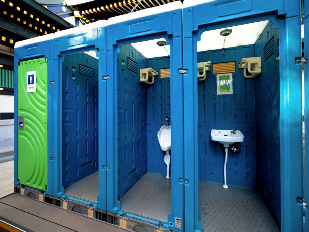 Best Wedding porta potty rental  in Liberty Triangle, FL