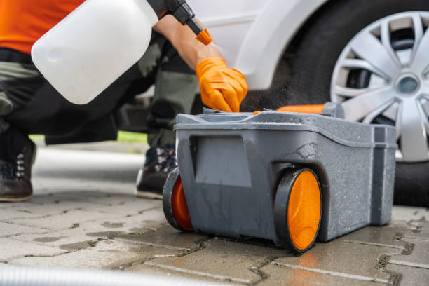 Best Local porta potty services  in Liberty Triangle, FL